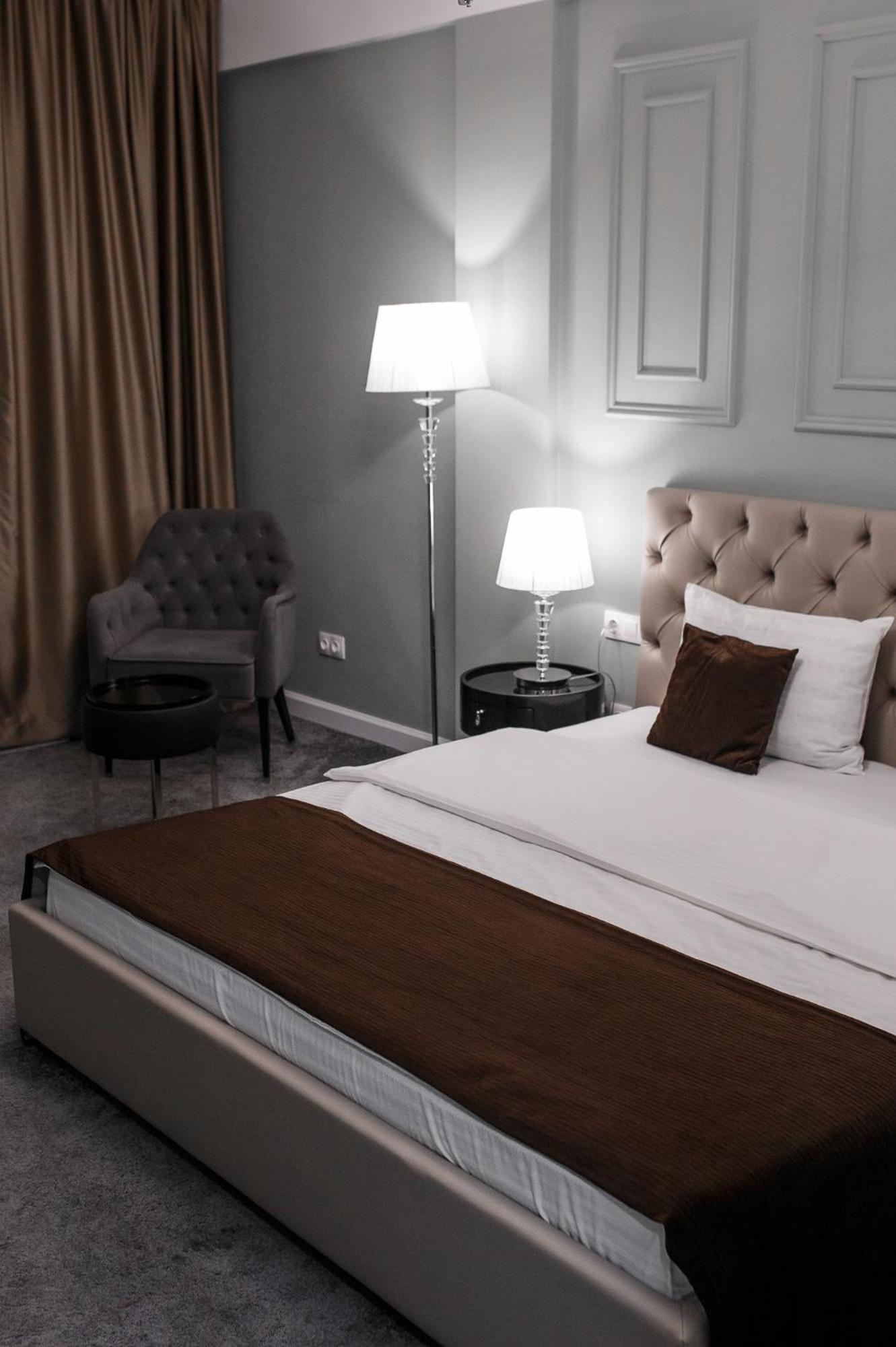 Time Hotel&Spa Chişinău Extérieur photo